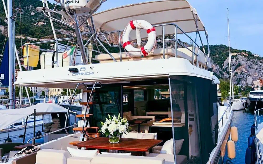 slider 4 Cranchi Eco Trawler 43