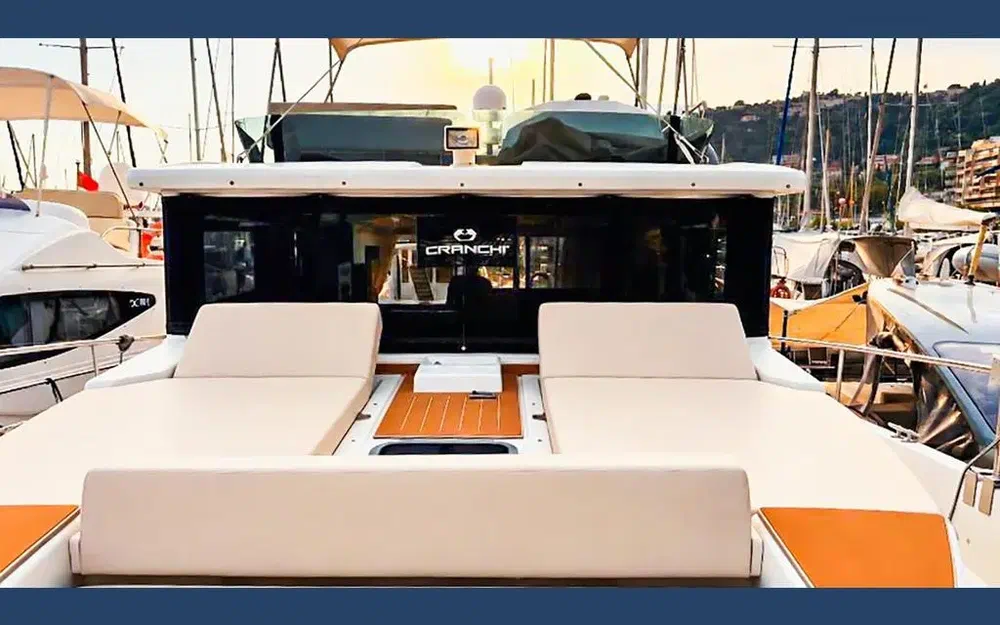 slider 8 Cranchi Eco Trawler 43