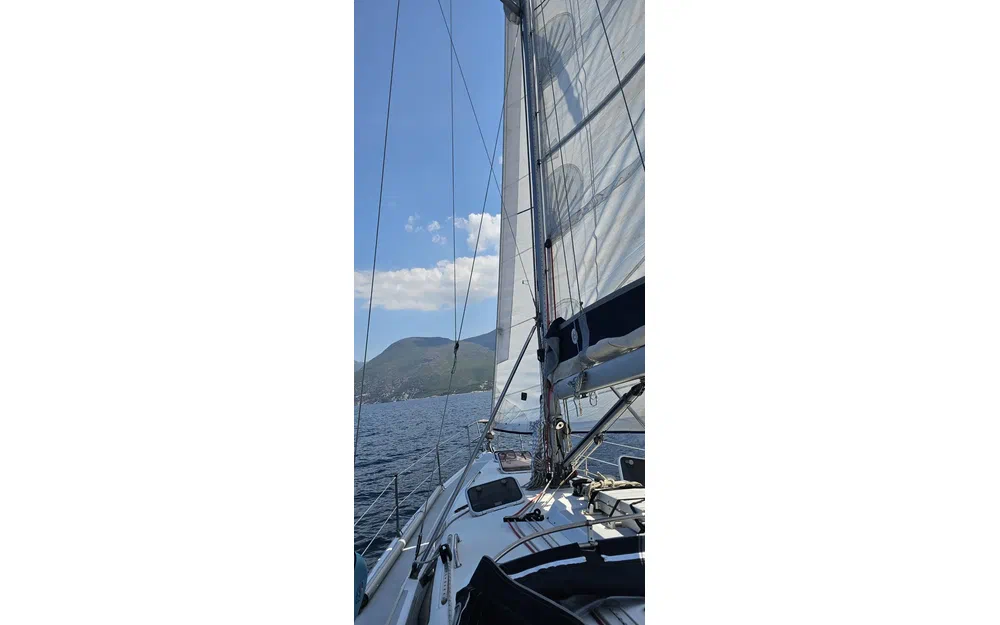 slider 12 Hunter 410