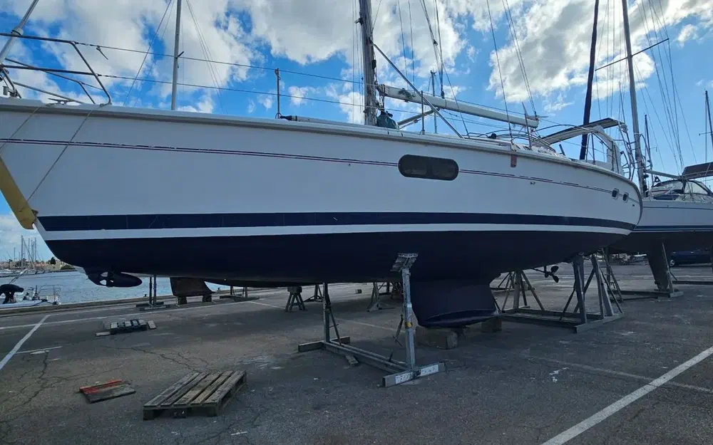 slider 16 Hunter 410