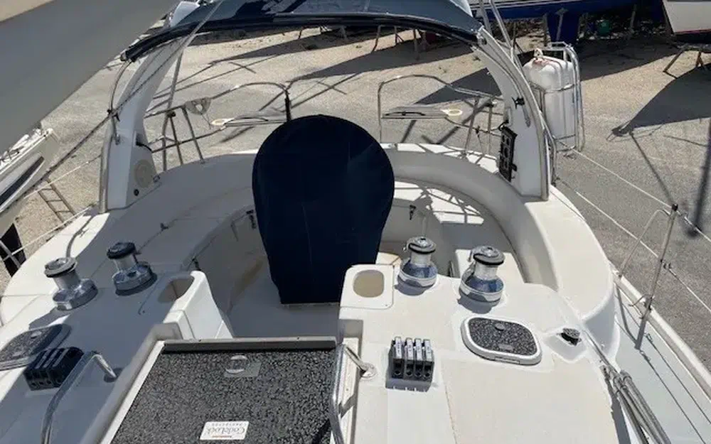 slider 33 Hunter 410