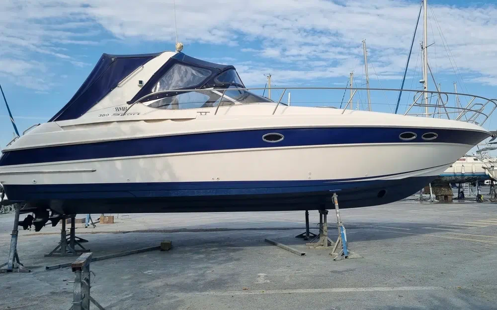 slider 1 Bavaria 380 Sport
