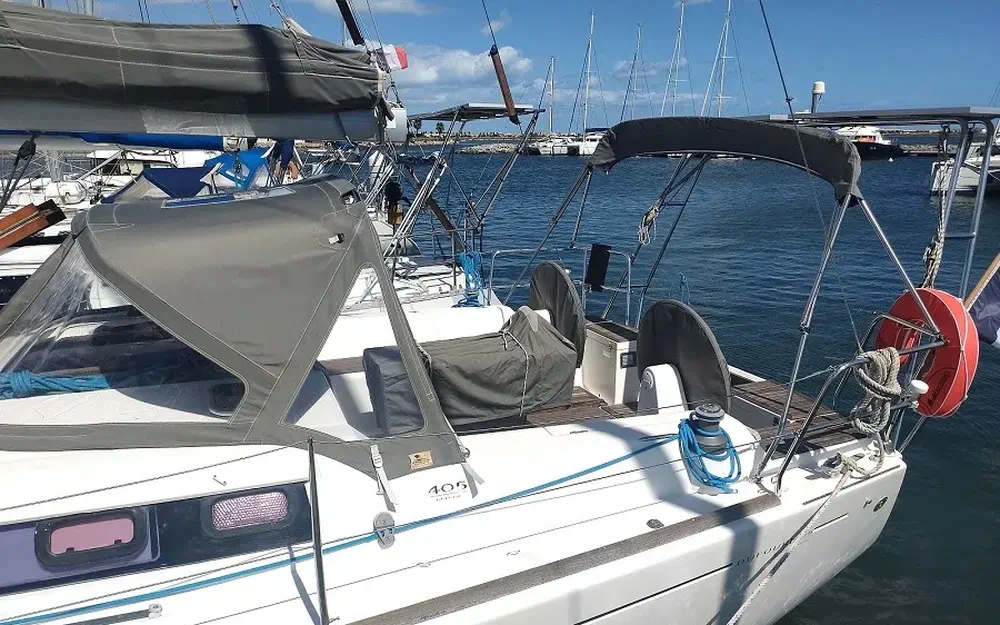 slider 4 Dufour 405 Grand Large