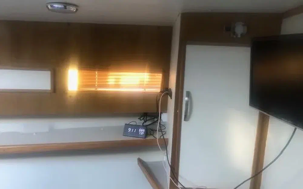 slider 9 Fairline 36 Sedan
