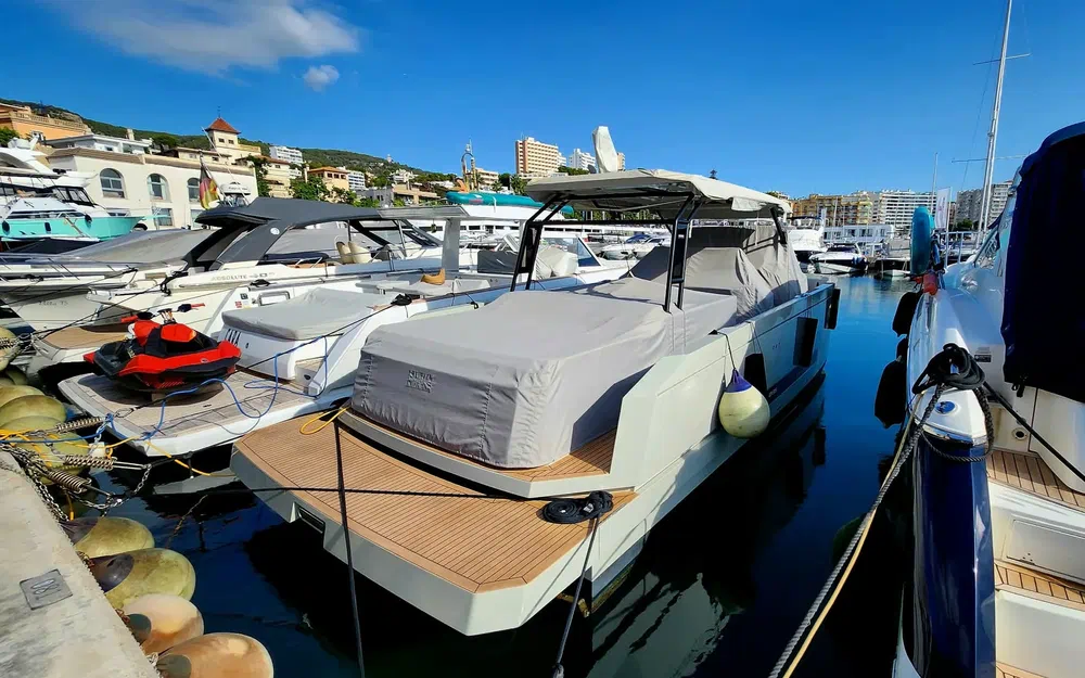 slider 41 De Antonio Yachts D36 Open