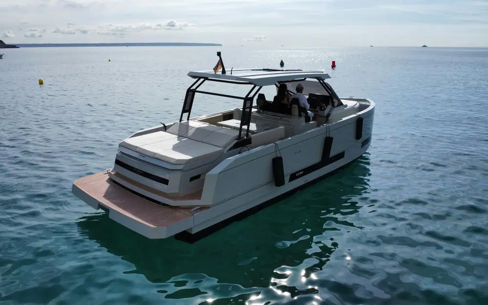 slider 14 De Antonio Yachts D36 Open
