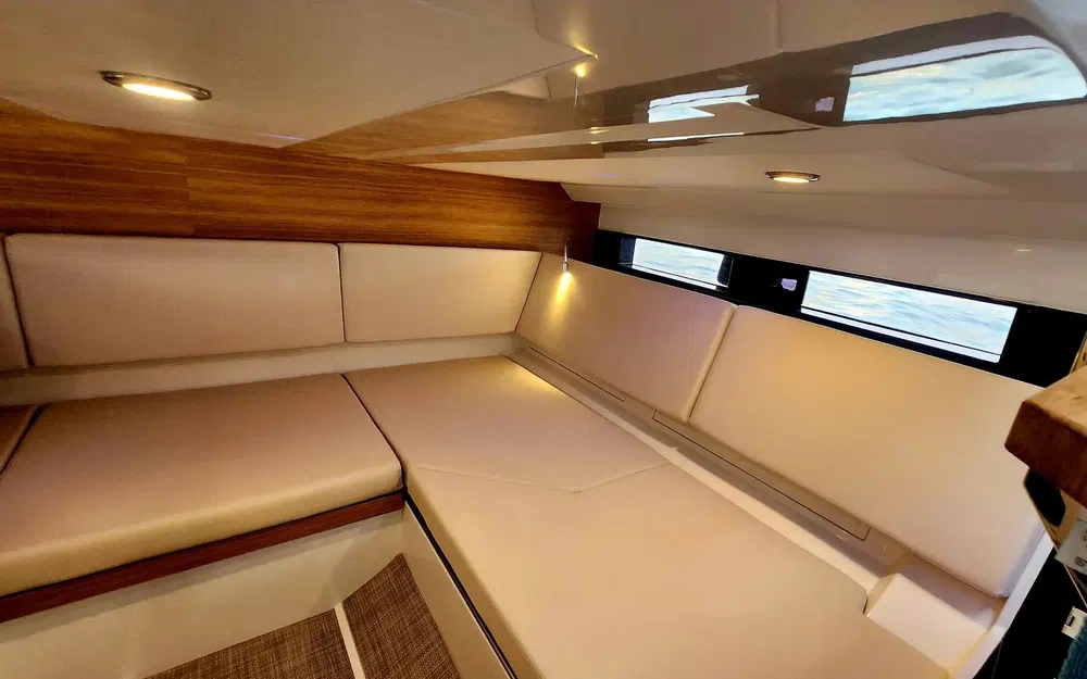 slider 42 De Antonio Yachts D36 Open