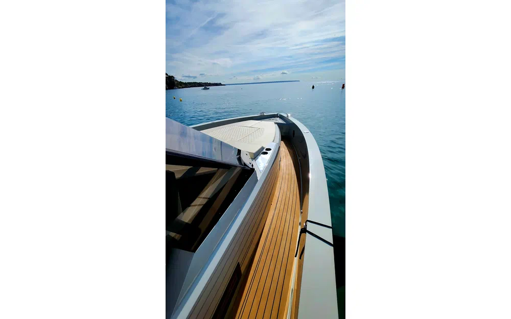 slider 28 De Antonio Yachts D36 Open