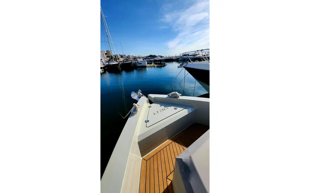 slider 38 De Antonio Yachts D36 Open