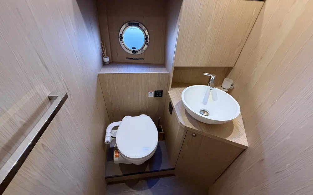 slider 12 Beneteau Swift Trawler 41 Fly