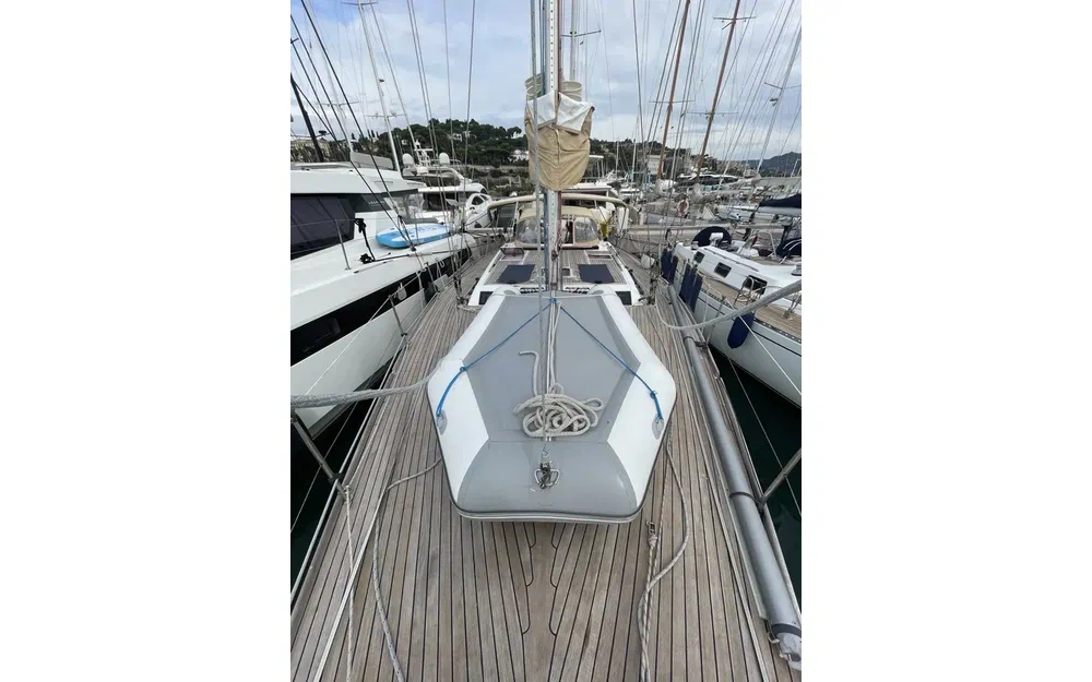 slider 12 Dufour 485