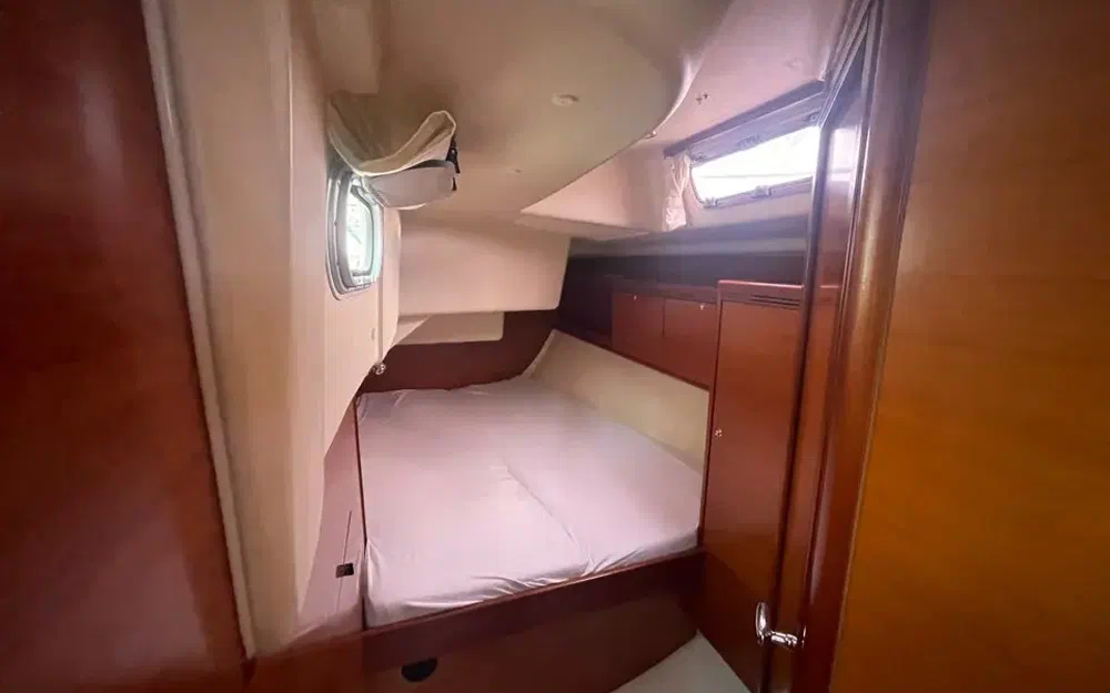 slider 27 Dufour 485 Grand Large