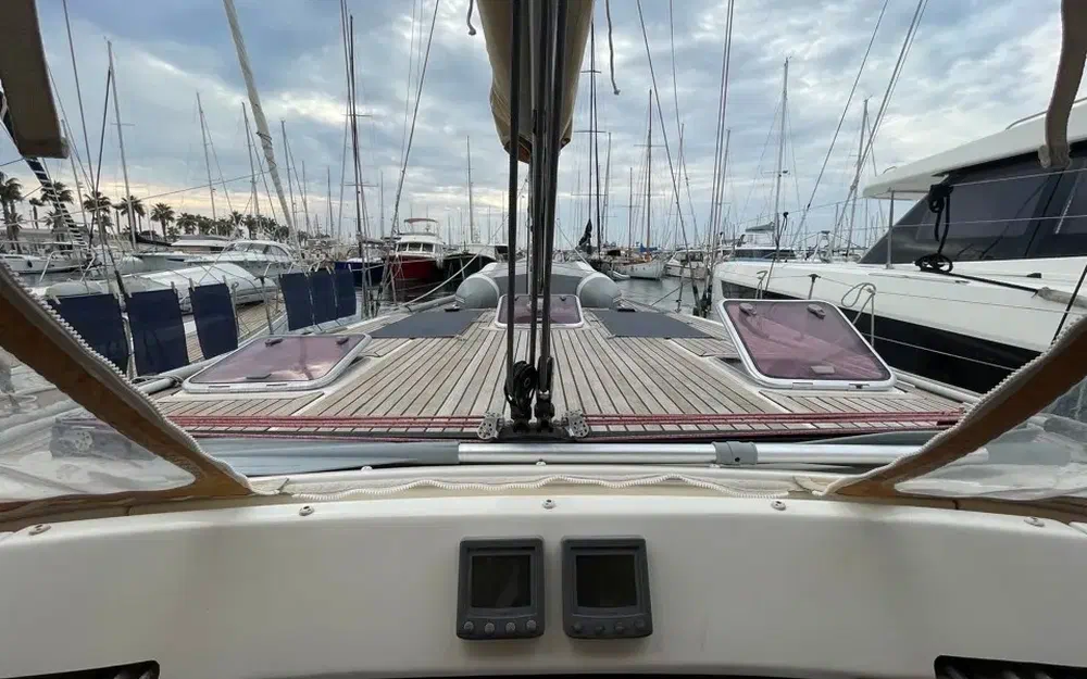 slider 6 Dufour 485