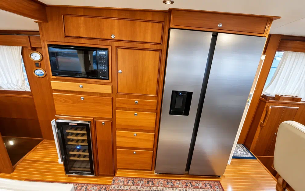 slider 4 Grand Banks 52 Europa