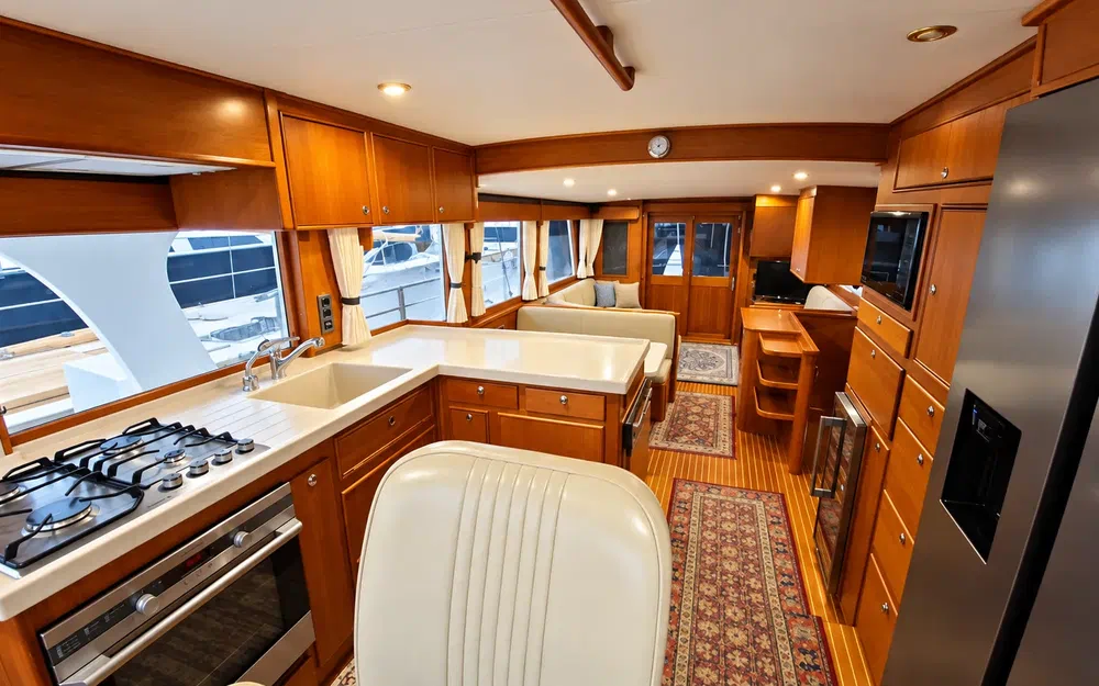 slider 5 Grand Banks 52 Europa