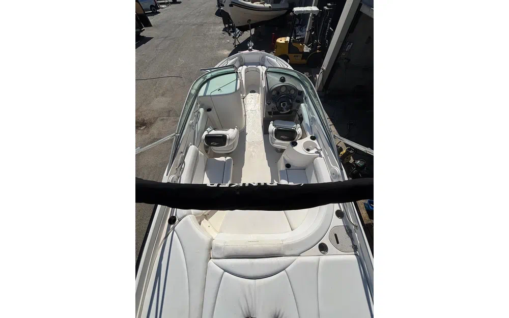 slider 16 Rinker Captiva 246 Br