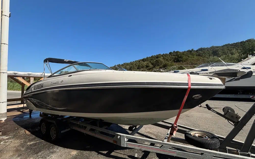 slider 0 Rinker Captiva 246 Br