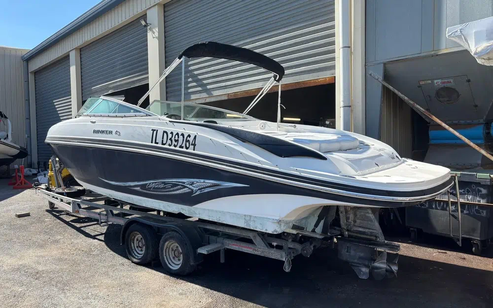 slider 1 Rinker Captiva 246 Br