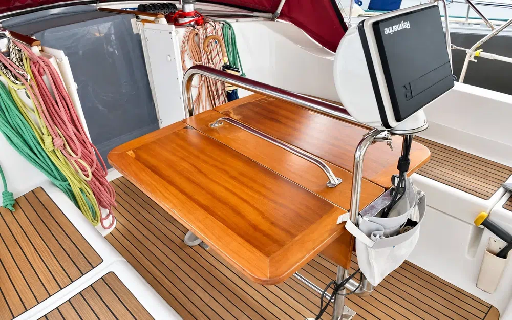 slider 10 Beneteau Oceanis 473 Performance