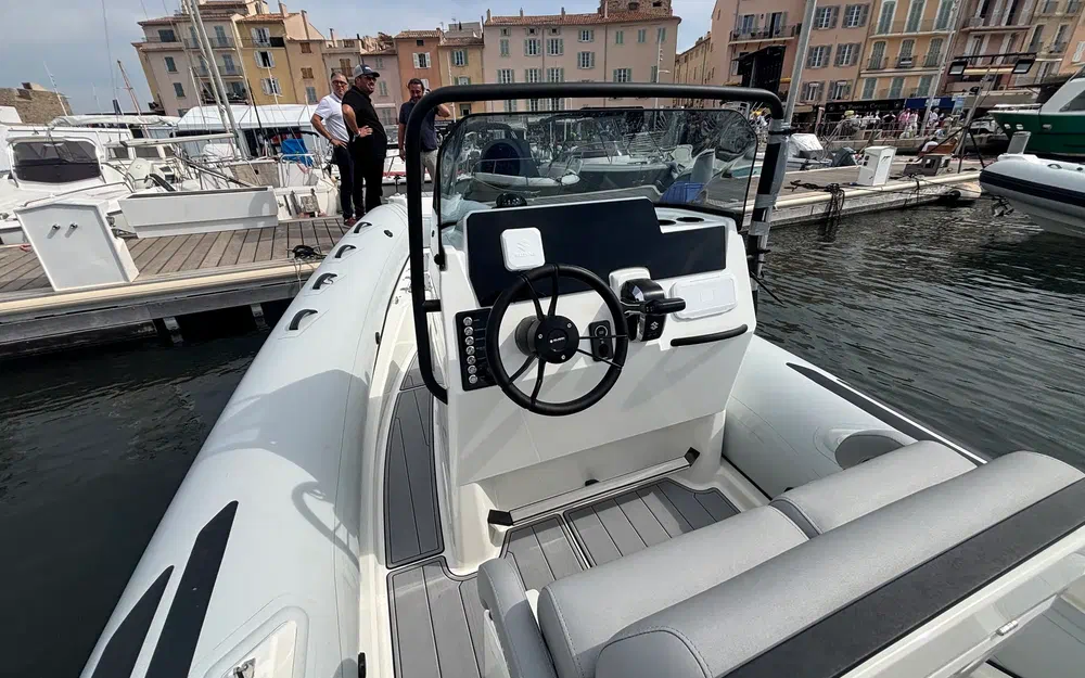 slider 8 Brig EAGLE 6.7 - VDST