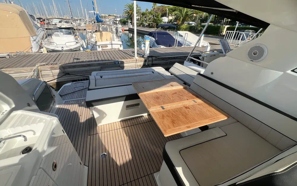 slider 25 Jeanneau Leader 36