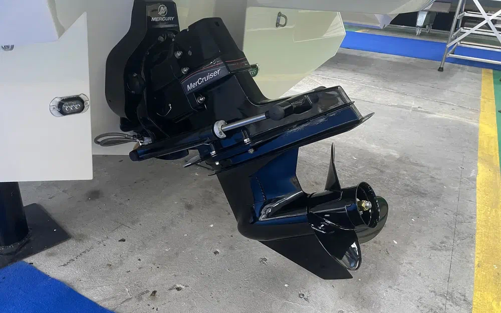 slider 13 Bayliner V20i