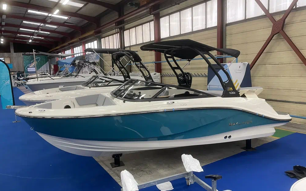 slider 19 Bayliner V20i