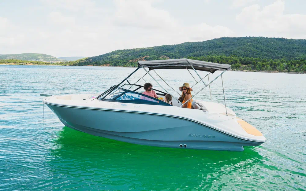 slider 5 Bayliner V20i