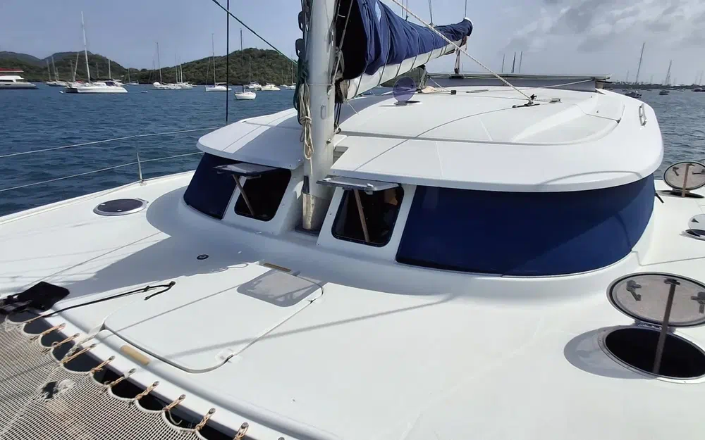 slider 9 Fountaine Pajot Lipari 41 Evolution Quatuor