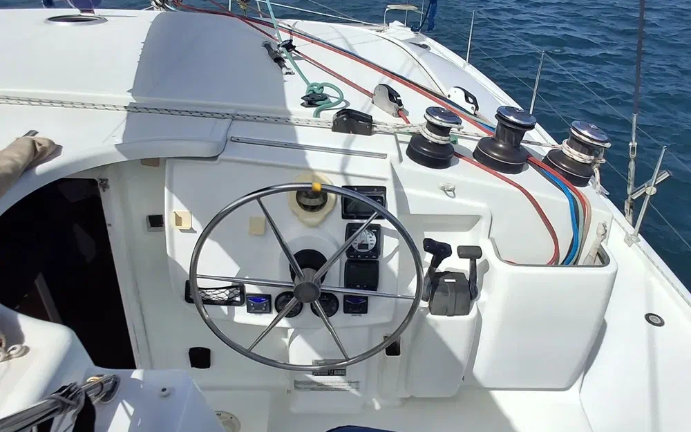 slider 13 Fountaine Pajot Lipari 41 Evolution Quatuor