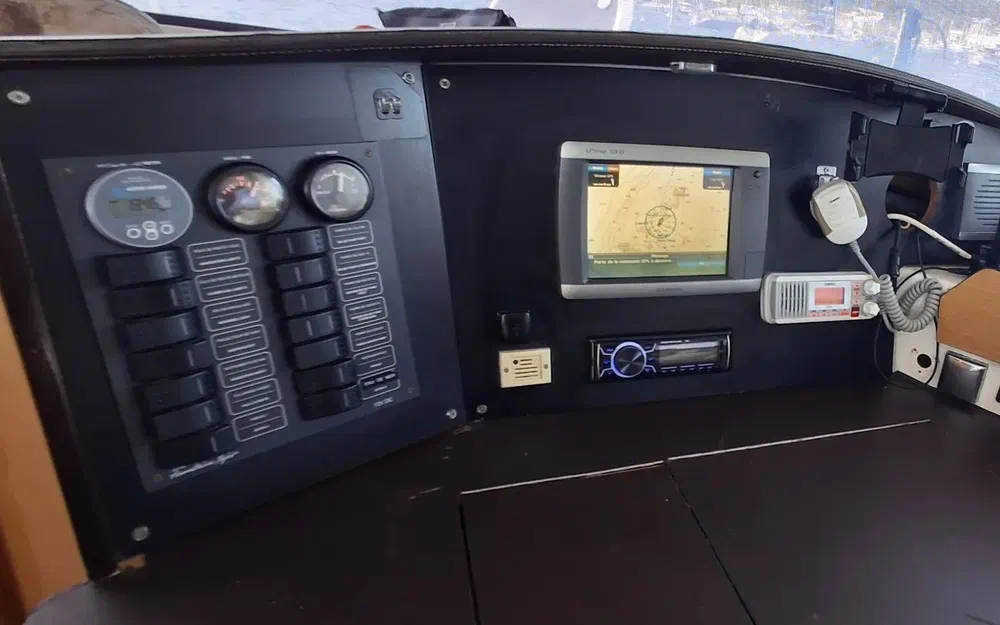 slider 22 Fountaine Pajot Lipari 41 Evolution Quatuor