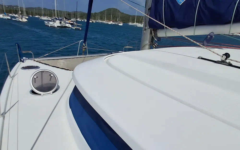 slider 6 Fountaine Pajot Lipari 41 Evolution Quatuor