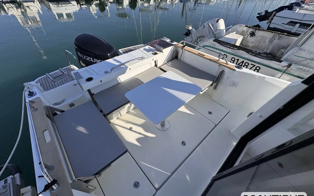 slider 8 Jeanneau Merry Fisher 795 Marlin