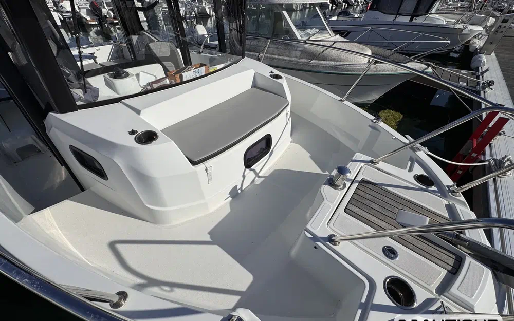 slider 4 Jeanneau Merry Fisher 795 Marlin