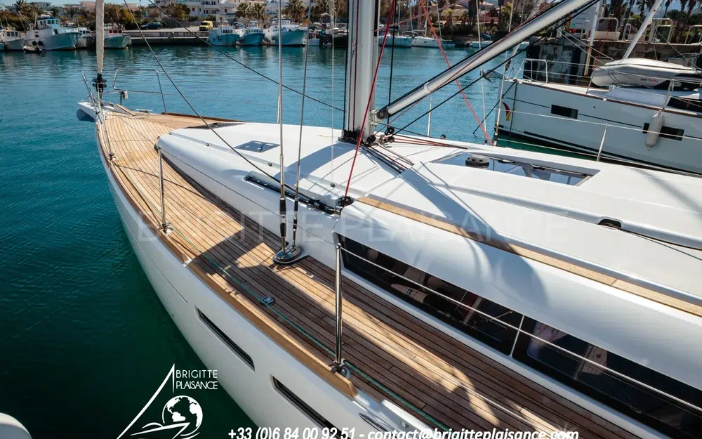 slider 11 Jeanneau Sun Odyssey 449