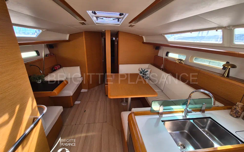 slider 5 Jeanneau Sun Odyssey 449