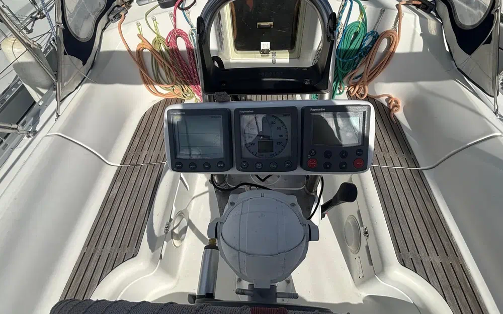 slider 10 Jeanneau Sun Odyssey 34.2