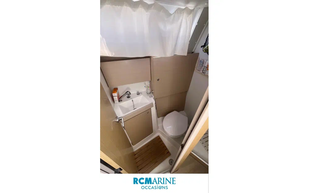 slider 16 Beneteau Oceanis 35.1