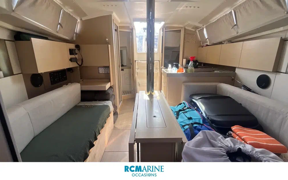 slider 21 Beneteau Oceanis 35.1