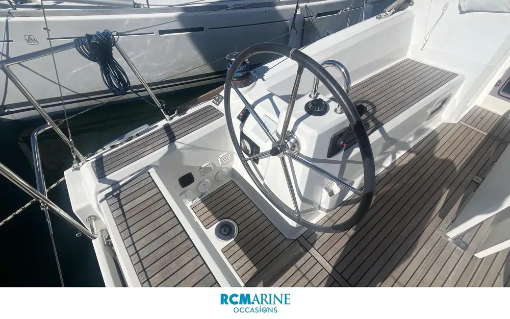 slider 8 Beneteau Oceanis 35.1