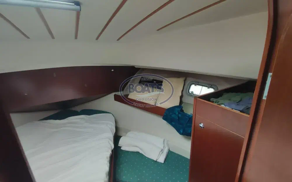 slider 10 Beneteau Antares Serie 9