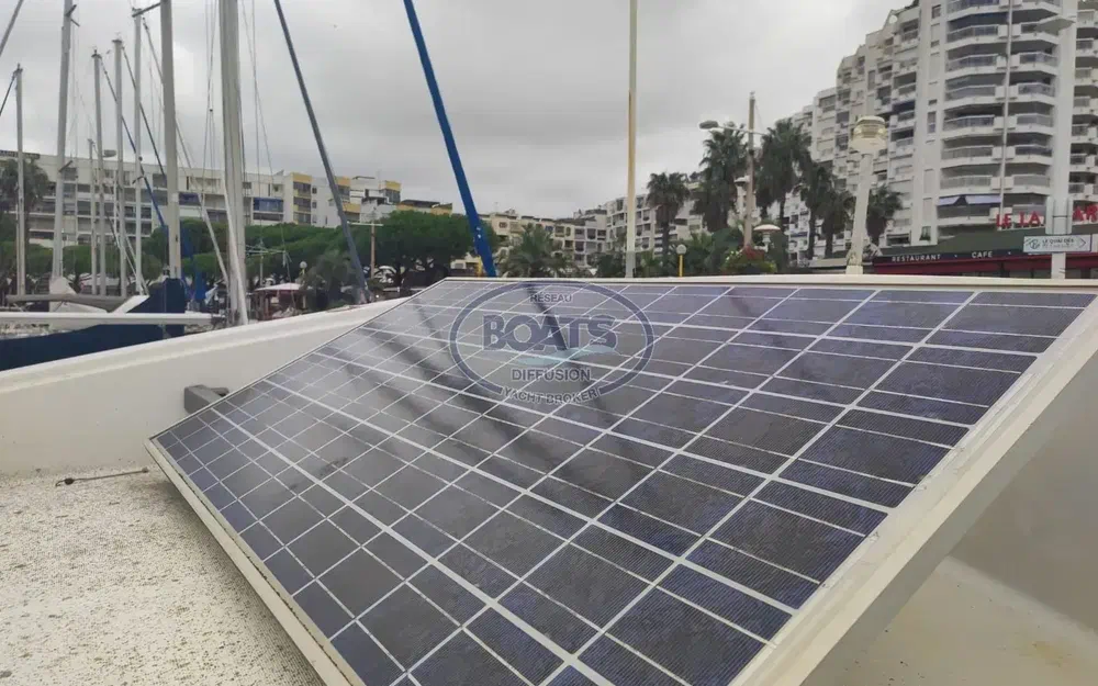 slider 4 Beneteau Antares Serie 9