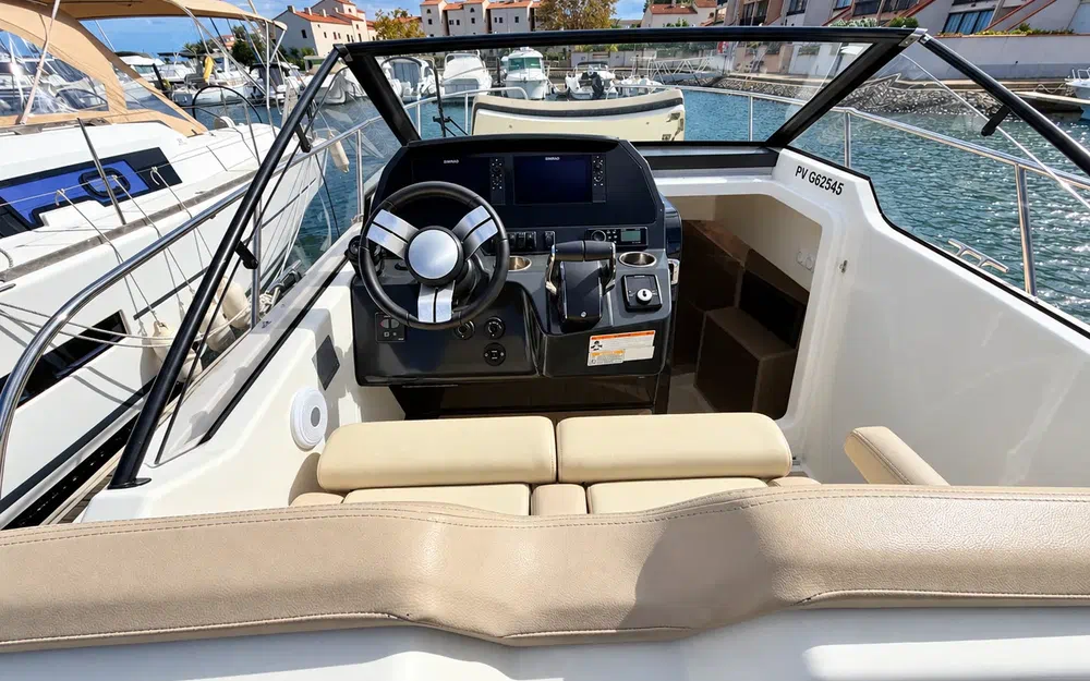 slider 7 Quicksilver Activ 875 Sundeck