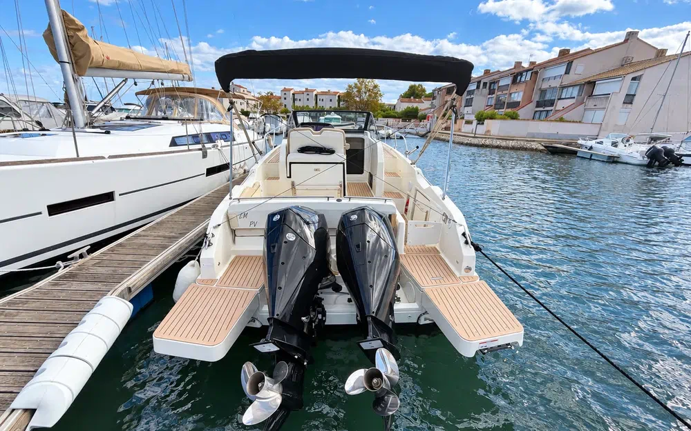 slider 3 Quicksilver Activ 875 Sundeck