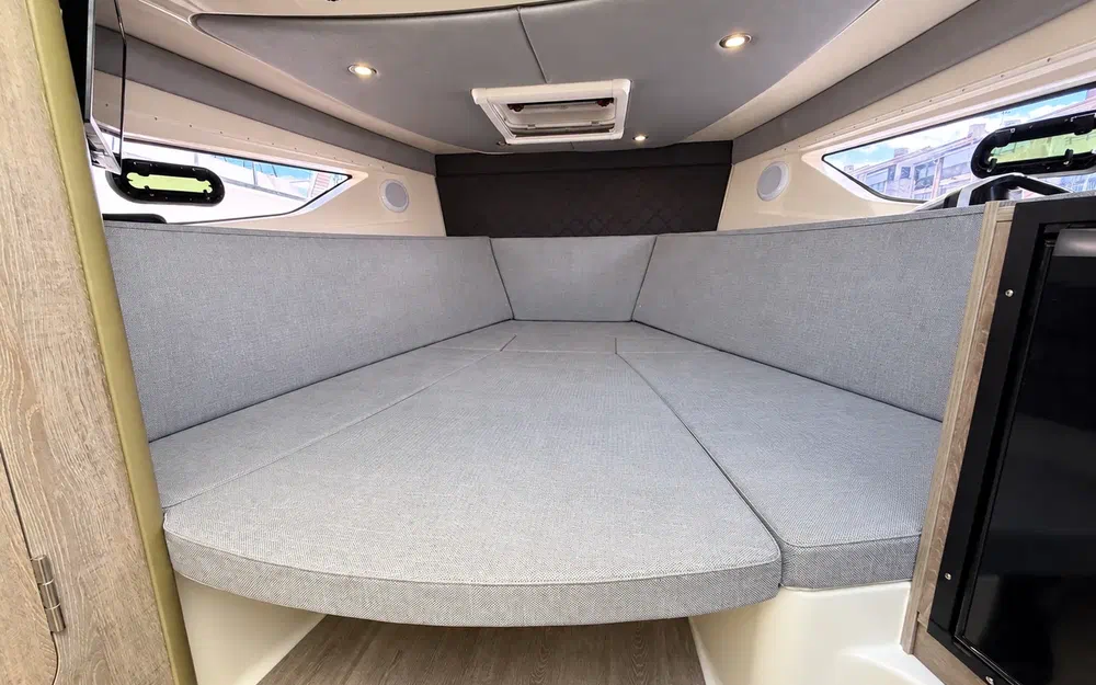 slider 14 Quicksilver Activ 875 Sundeck