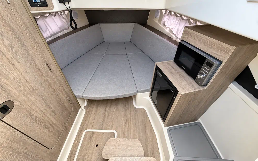 slider 13 Quicksilver Activ 875 Sundeck