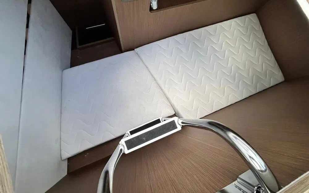 slider 27 Prestige Yachts M48
