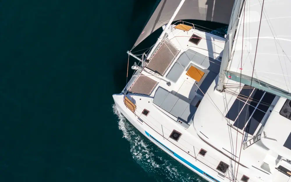 slider 5 Lagoon 47