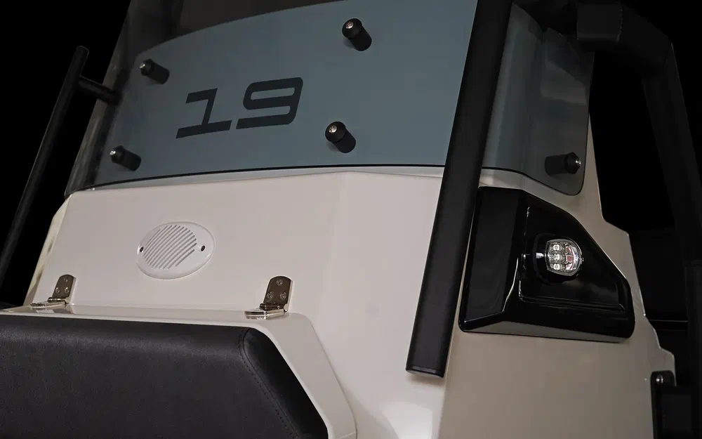 slider 6 Brig NAVIGATOR 19