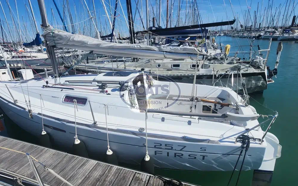 slider 2 Beneteau First 25.7 S